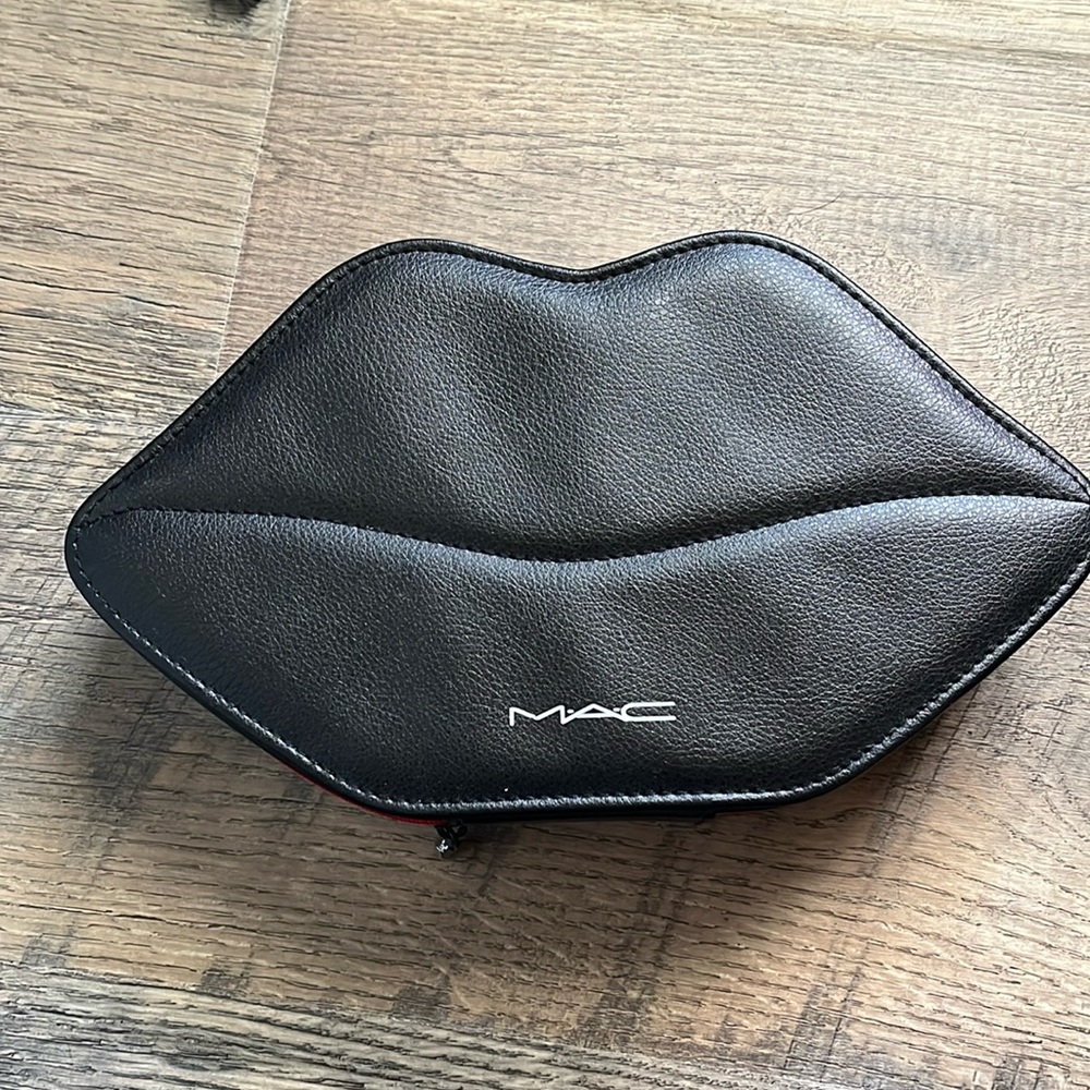 Mac cosmetic lip shaped box clutch makeup bag